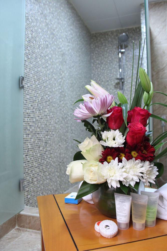 Flamingo Hotel Apartments Abu Dhabi Ngoại thất bức ảnh